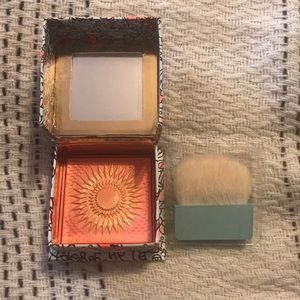 Benefit “GALIFORNIA” blush